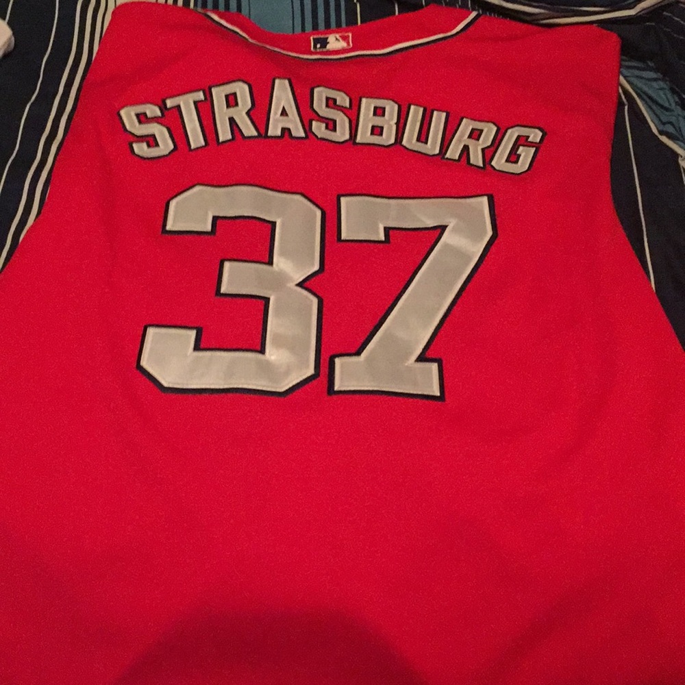 Washington Nationals Jersey size 48” red,,blue.
